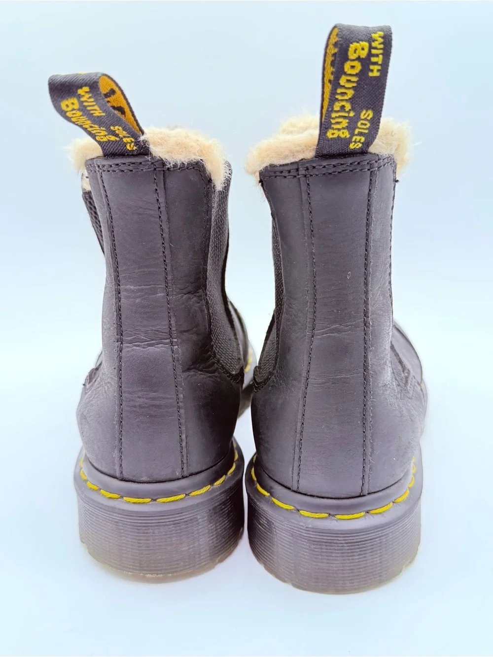 Dr. Martens 2976 Leonore Fur Lined Chelsea Boots Black Leather Women’s US 9L